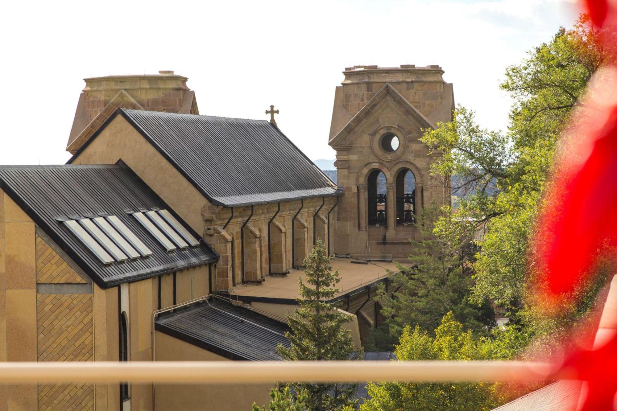 Drury Plaza Hotel In Santa Fe Exterior photo